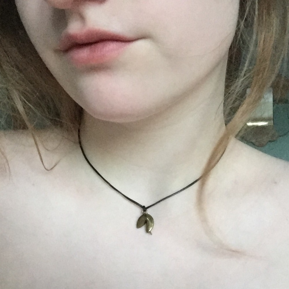 Fortune cookie choker - Picture 2 of 2